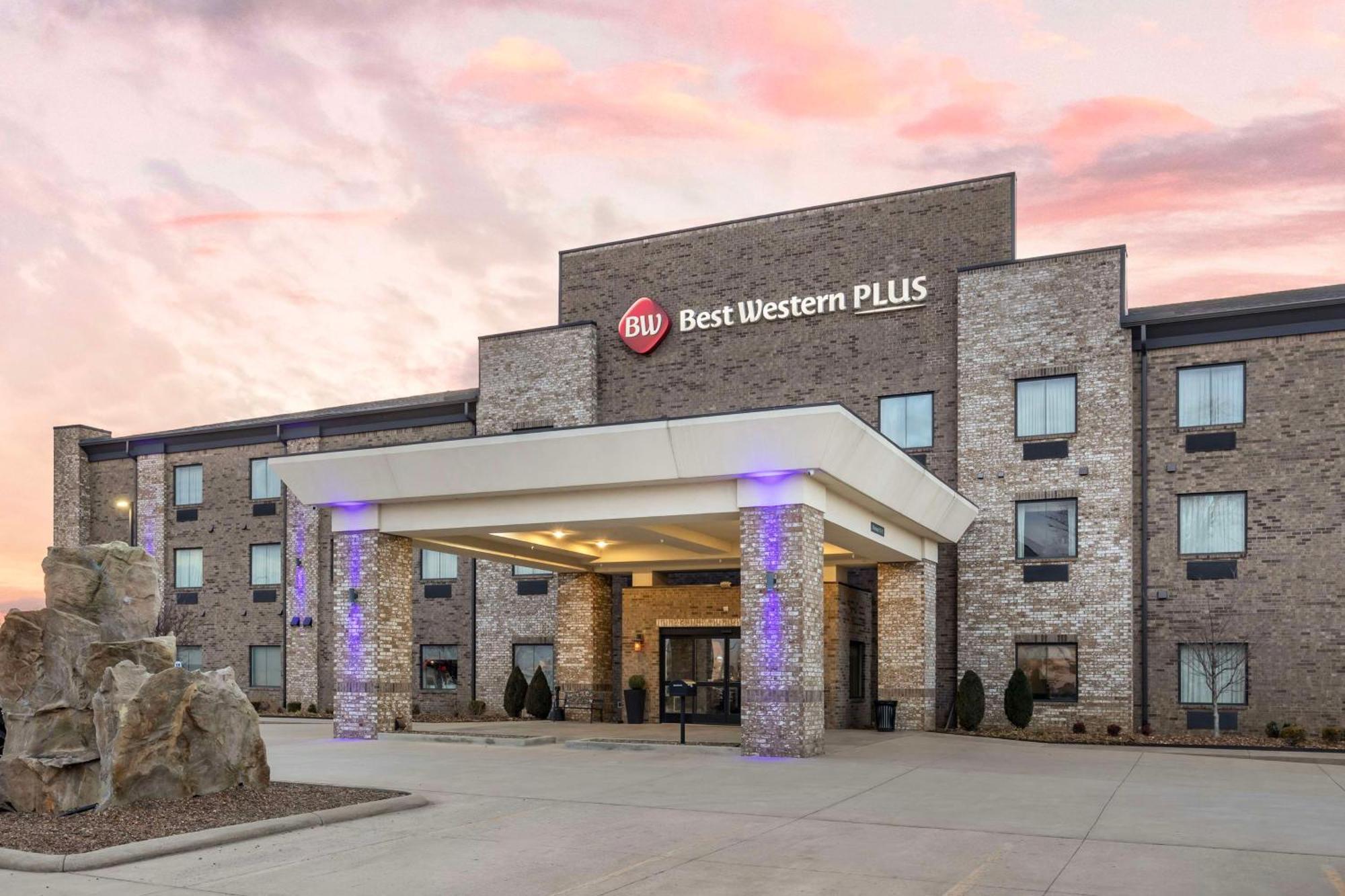 Best Western Plus אוונסבורו מראה חיצוני תמונה